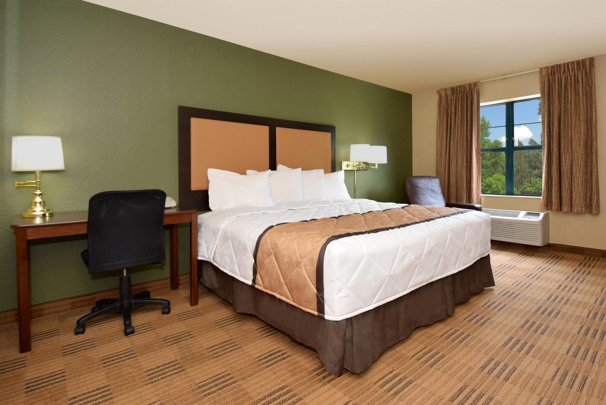 Extended Stay America Suites - Detroit - Dearborn Exterior photo