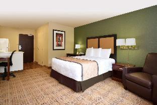 Extended Stay America Suites - Detroit - Dearborn Room photo
