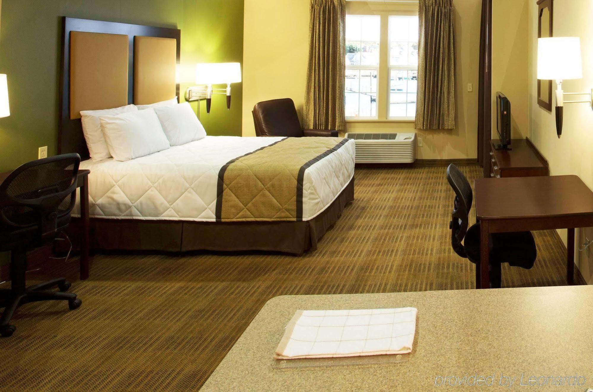 Extended Stay America Suites - Detroit - Dearborn Exterior photo